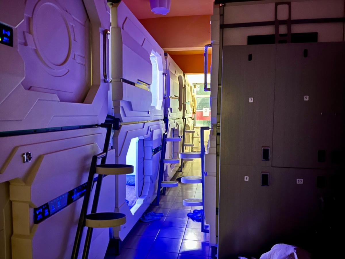 Bestow Capsule Hostel Kuala Lumpur Eksteriør billede
